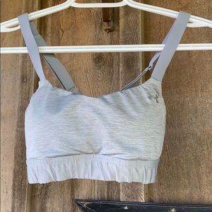 Under Armour Sports Bra Size XS